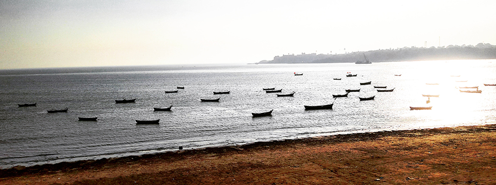 Sea View Apartments in Versova